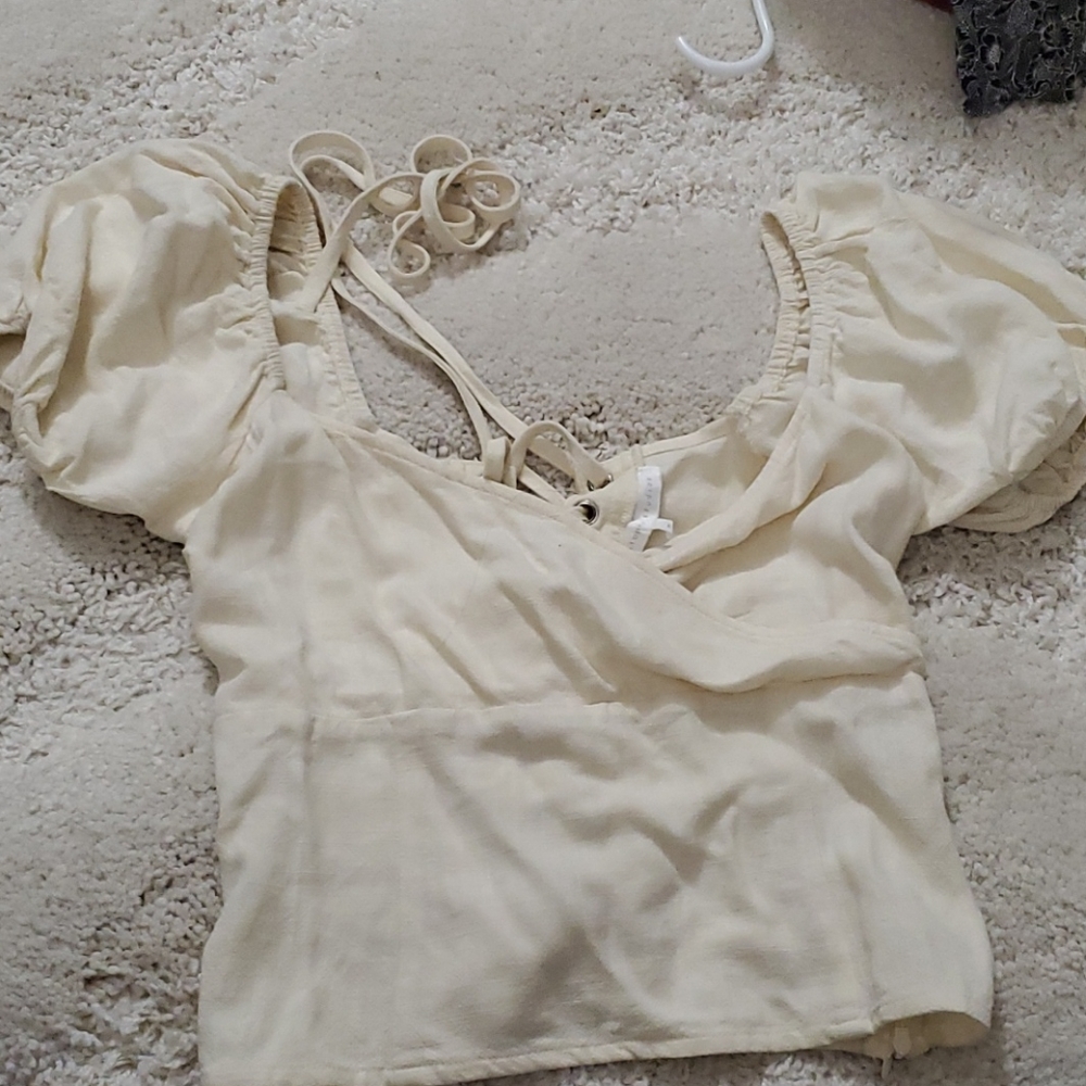 Etophe cream top